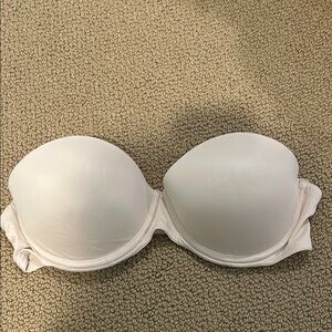 VS Pink strapless push up bra